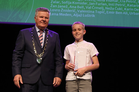 ZLATE PETICE 58 FOTO LJUBO VUKELIČ